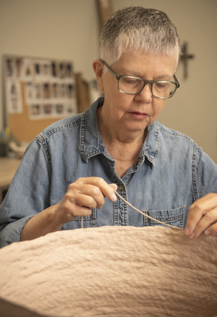 CherylAnnThomas-Artist Cheryl Ann Thomas working in her Ventura, CA studio.